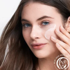 Olay Touch Of Sun 7-in-1 Dagcrème En Zelfbruiner SPF 12 -Exporteren Zalfje Pro Winkel 1030281 3