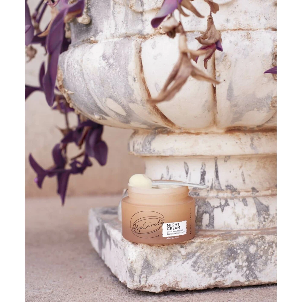 UpCircle Nachtcrème Met Hyaluronzuur & Niacinamide 4 UpCircle Nachtcrème Met Hyaluronzuur & Niacinamide - Afbeelding 4